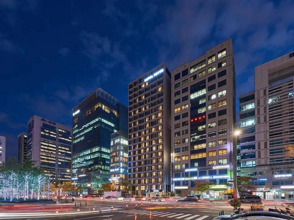 Hotel Peyto Samseong Seoul 3*,  South Korea